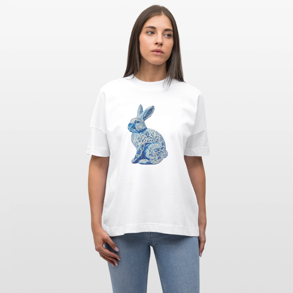 Stanley/Stella Oversized Unisex Bio T-Shirt - “Hase Delfter Blau” - Weiß