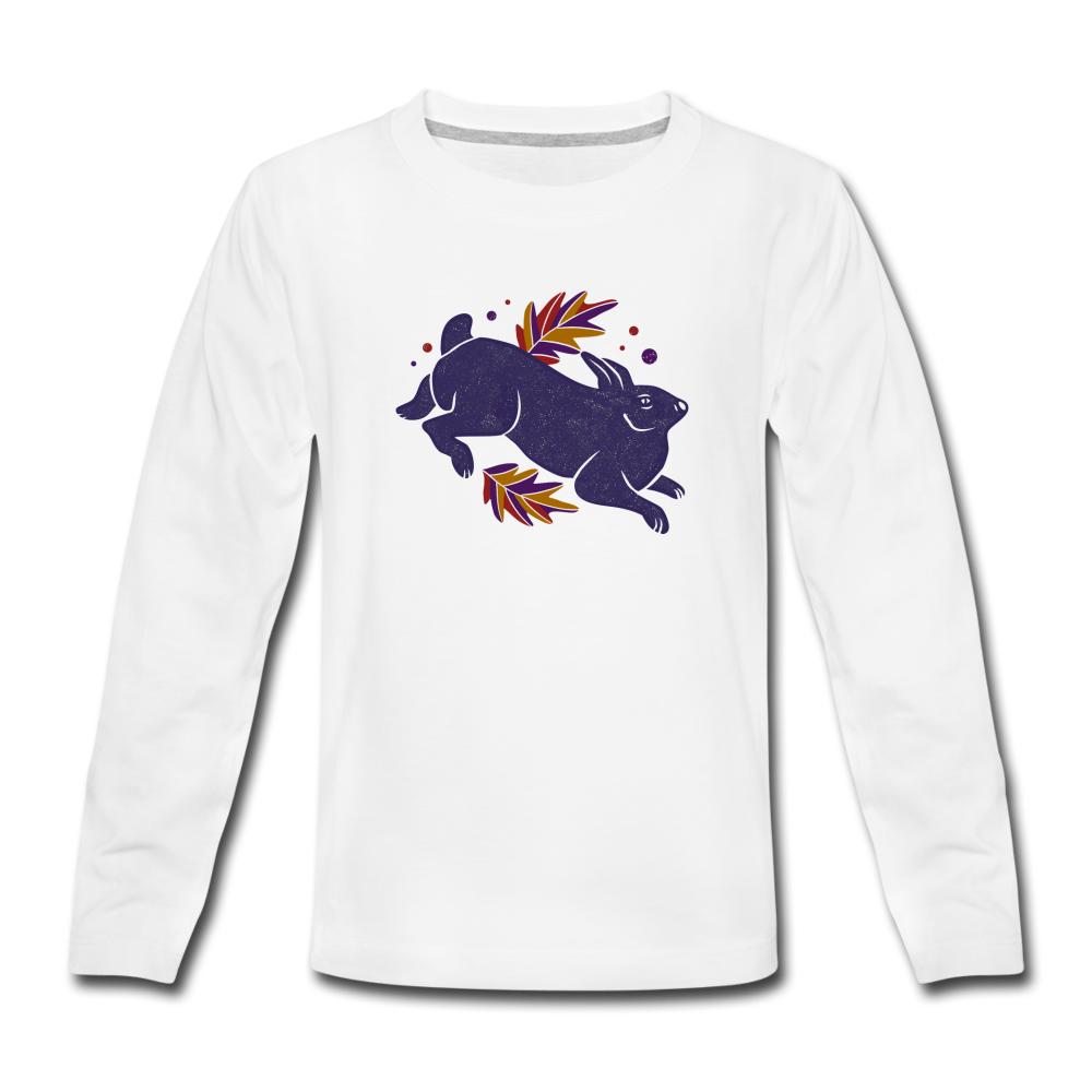 Teenager Premium Langarmshirt "Hase im Laub" - Hinter dem Mond