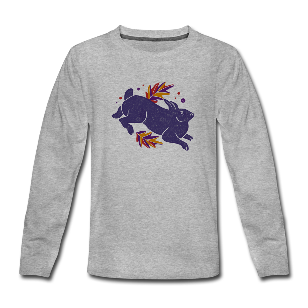 Teenager Premium Langarmshirt "Hase im Laub" - Hinter dem Mond