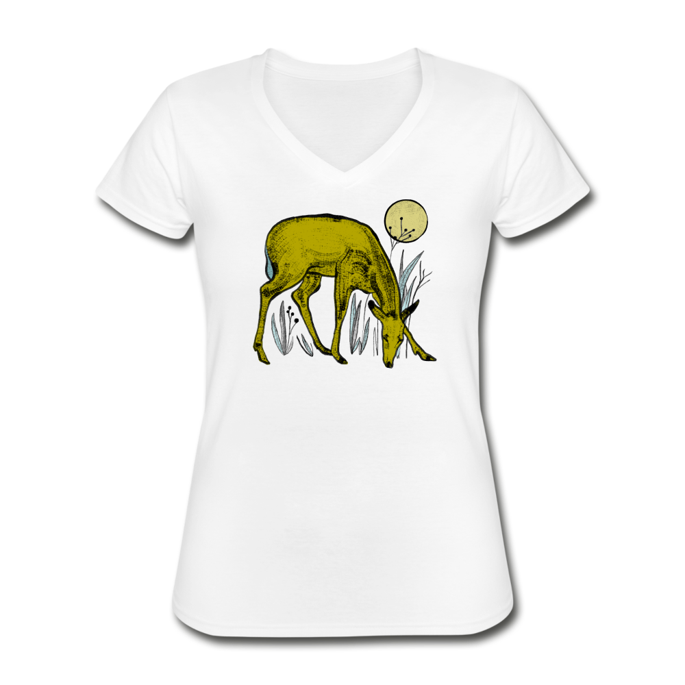 Klassisches Frauen-T-Shirt mit V-Ausschnitt - "Reh in Olive" - Hinter dem Mond