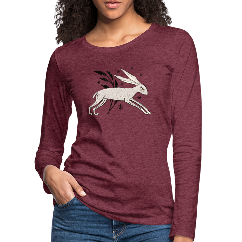 Frauen Premium Langarmshirt - "Winterhase" - Hinter dem Mond