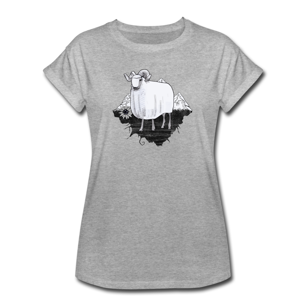 Frauen Oversize T-Shirt - "Schaf in den Bergen" - Hinter dem Mond