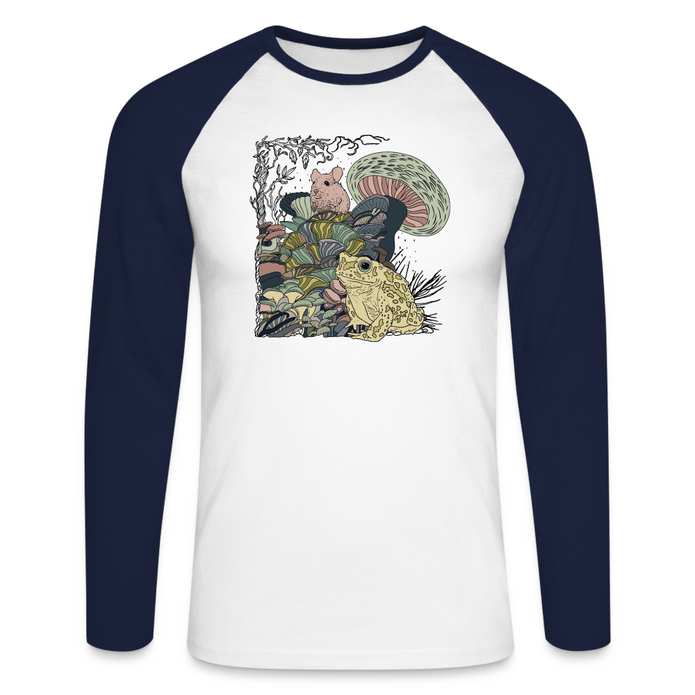 Männer Baseballshirt - “Wimmelbild mit Frosch und Pilzen” - Weiß/Navy