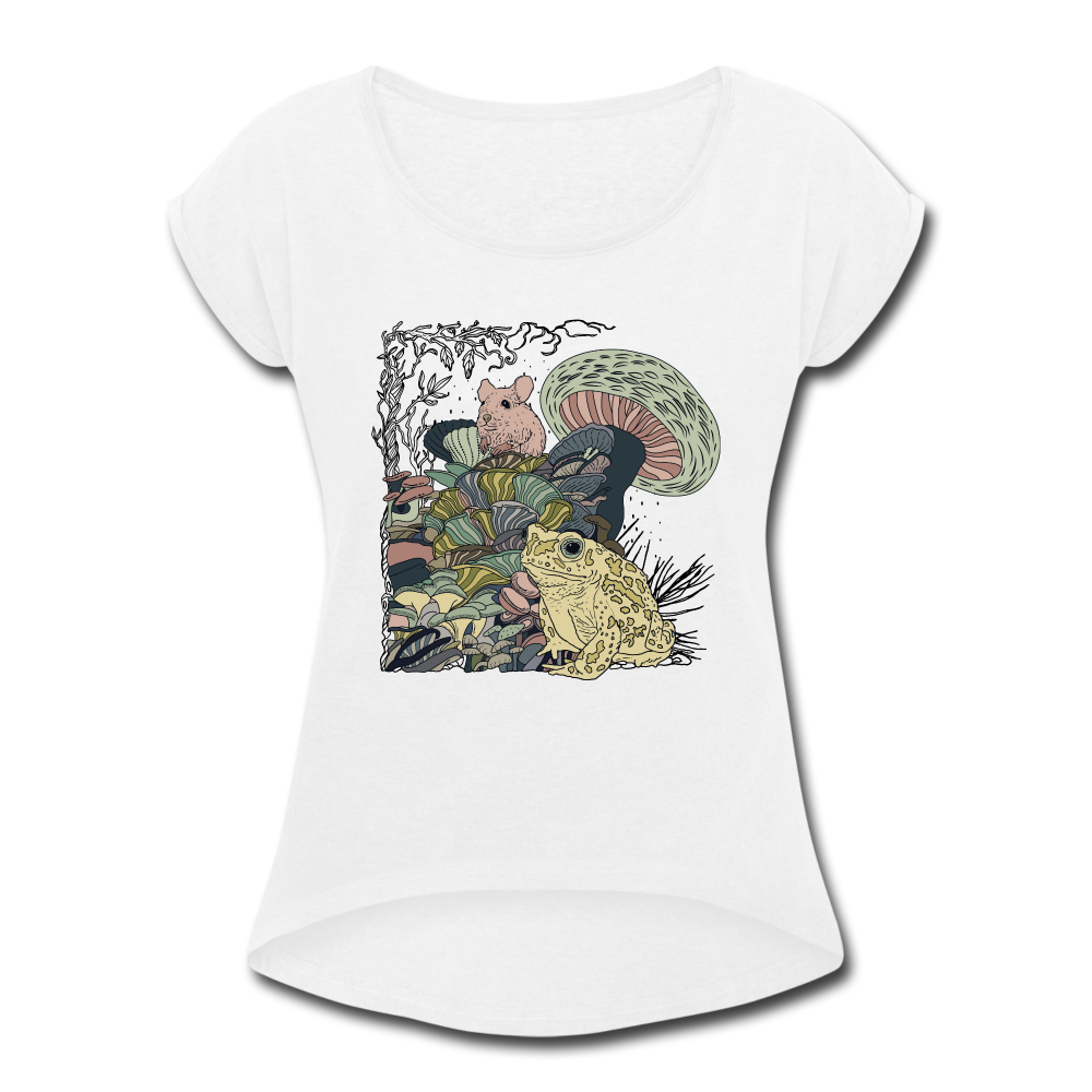 Frauen T-Shirt mit gerollten Ärmeln -“Wimmelbild mit Frosch und Pilzen” - Weiß
