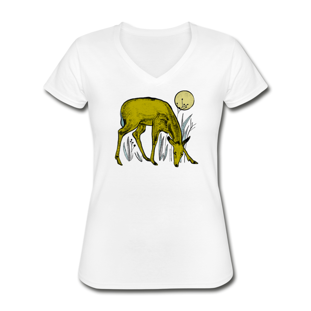 Klassisches Frauen-T-Shirt mit V-Ausschnitt  - "Reh in Olive" - Hinter dem Mond