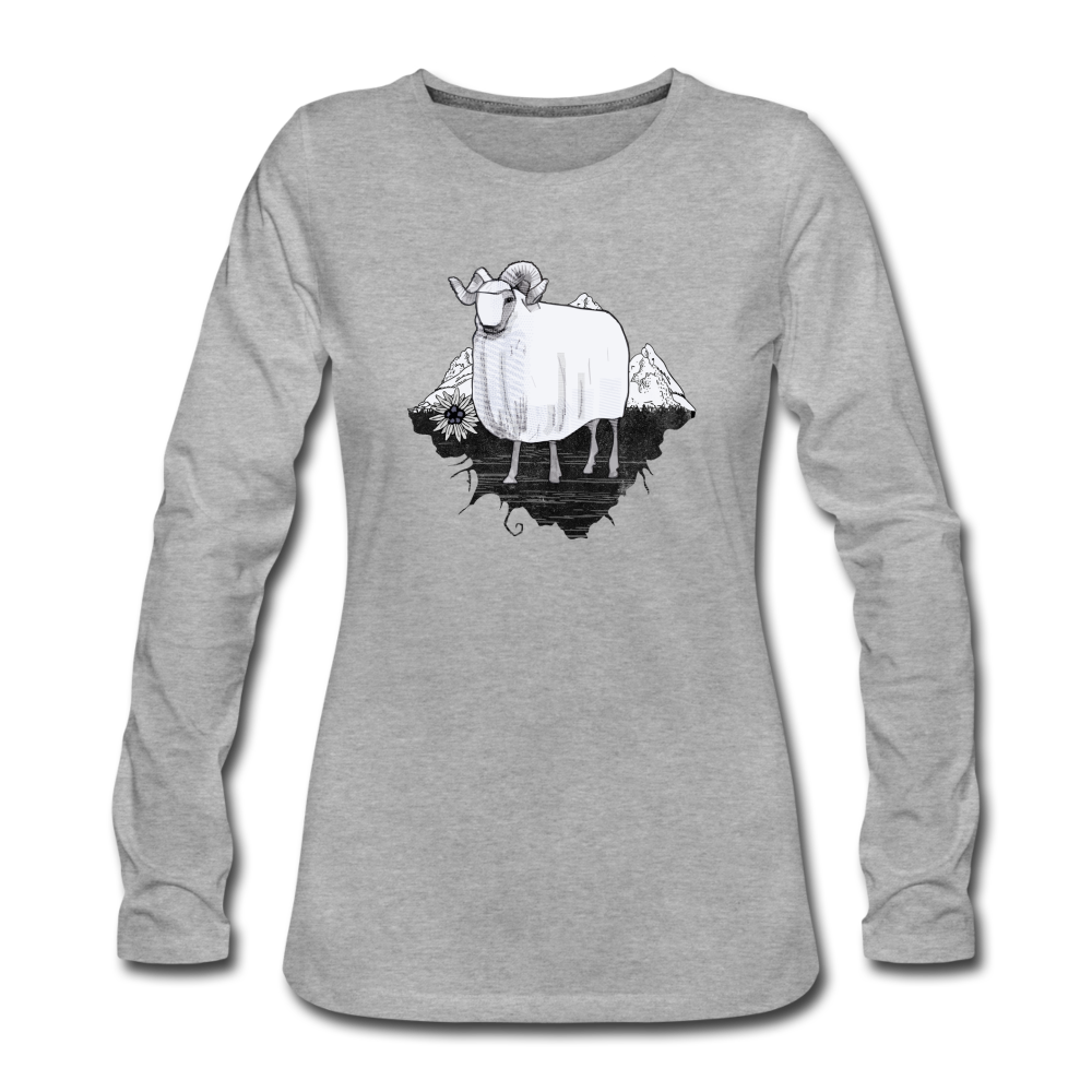 Frauen Premium Langarmshirt "Schaf in den Bergen" - Hinter dem Mond