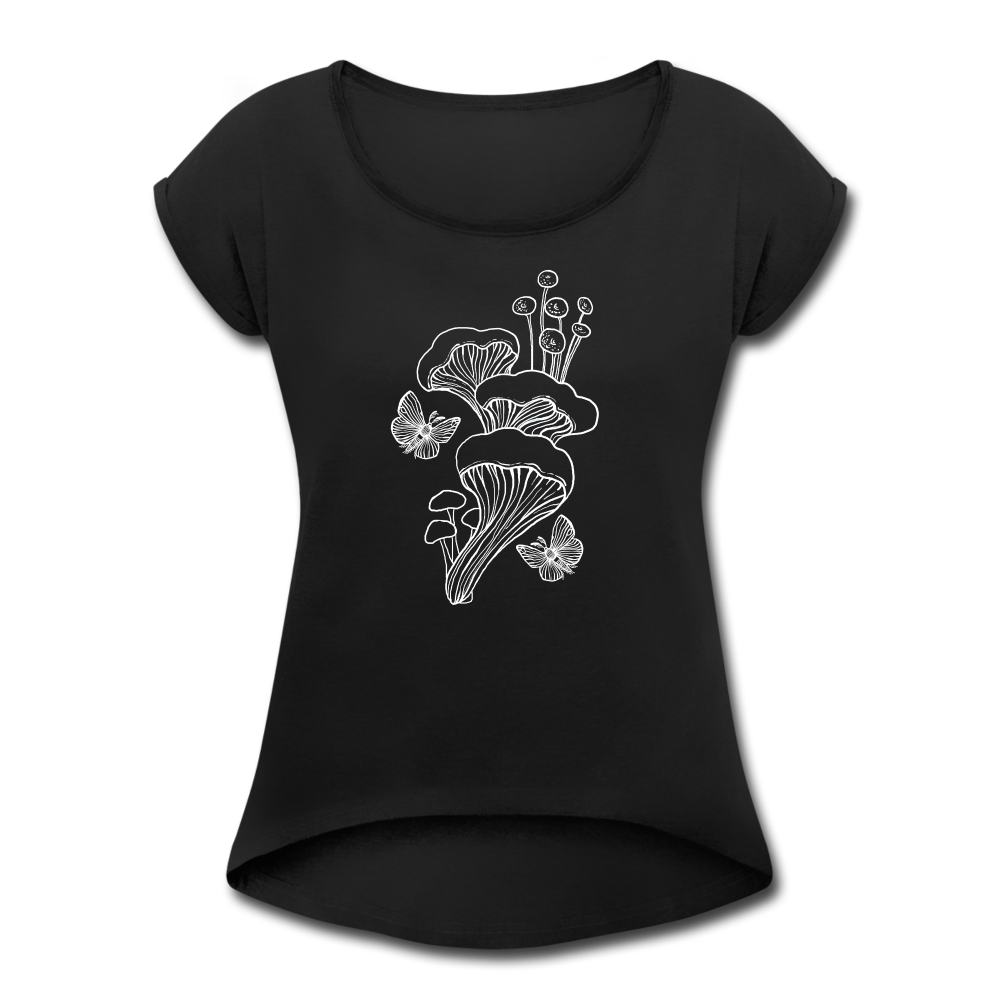 Frauen T-Shirt mit gerollten Ärmeln - “Goblincore_Tanz der Motten” - Schwarz